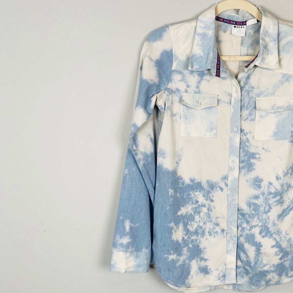 Foxy girl chambray tie dye long sleeve top
